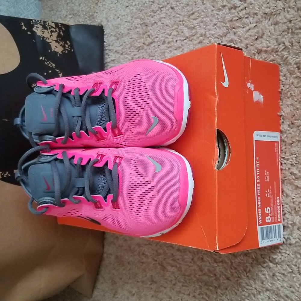 Nike Free 5.0 TR Fit 4 8.5 Hyper Pink